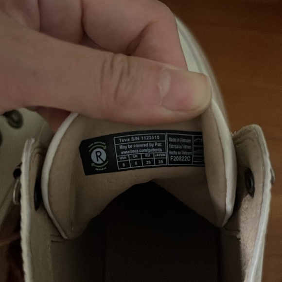 Teva Midform Boot in White Swan Size 8 - Picture 4 of 4